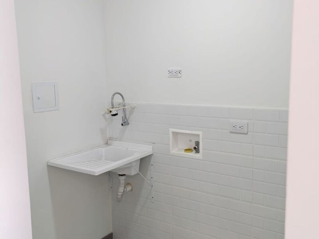 Apartamento de 3 alcobas en venta en Libertador, Bogotá, 66 m² · foto 14 de 16