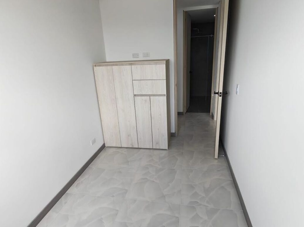 Apartamento de 3 alcobas en venta en Libertador, Bogotá, 66 m² · foto 9 de 16