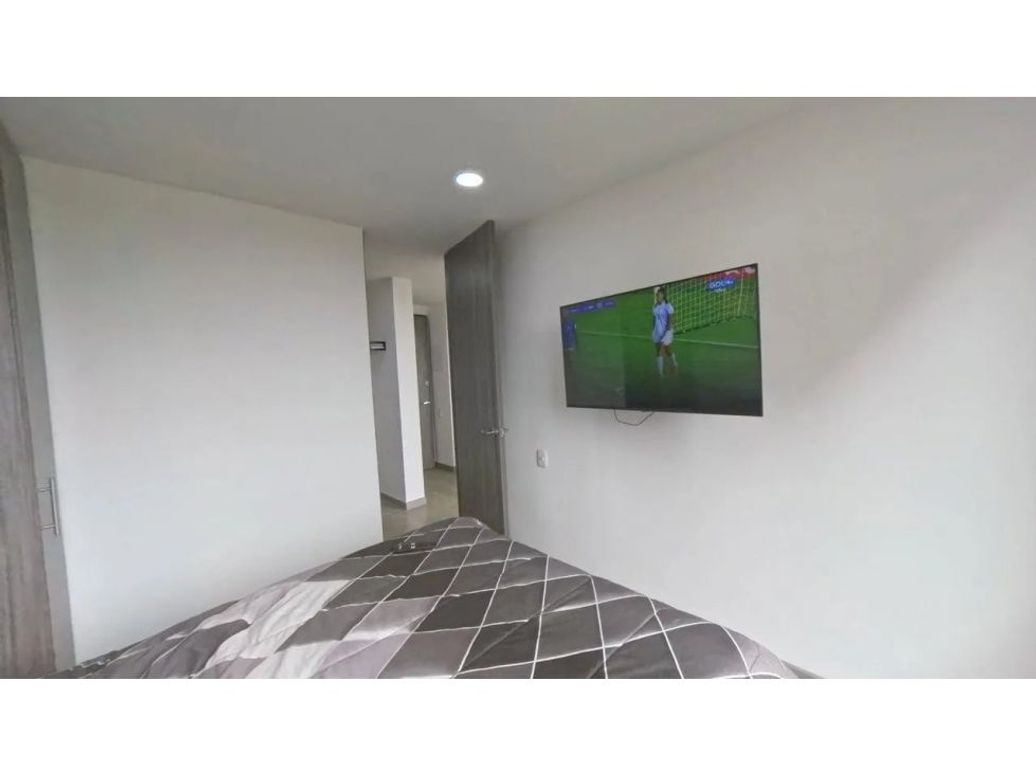 Apartamento de 1 alcoba en venta en Suba, Bogotá, 31 m² · foto 8 de 10
