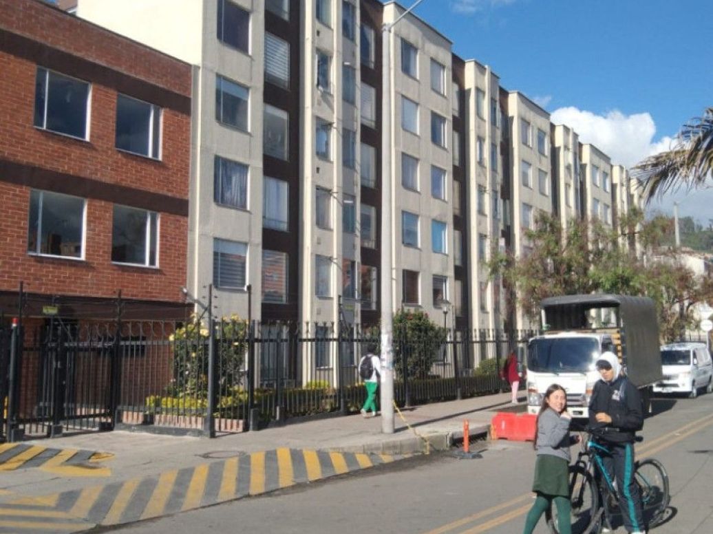 Apartamento de 3 alcobas en arriendo en San Jose De Usaquen, Bogotá, 48 m² · foto 2 de 20