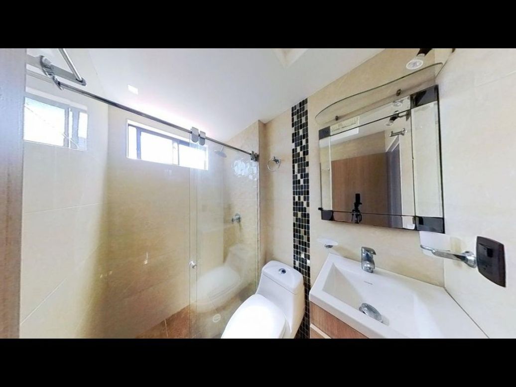 Casa de 4 alcobas en venta en Portales Del Norte, Bogotá, 93 m² · foto 15 de 20