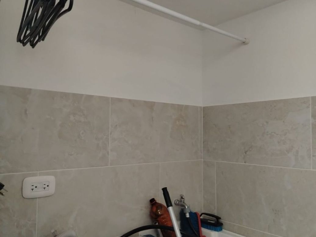 Apartaestudio en arriendo en San Antonio Norte, Bogotá, 31 m² · foto 11 de 13