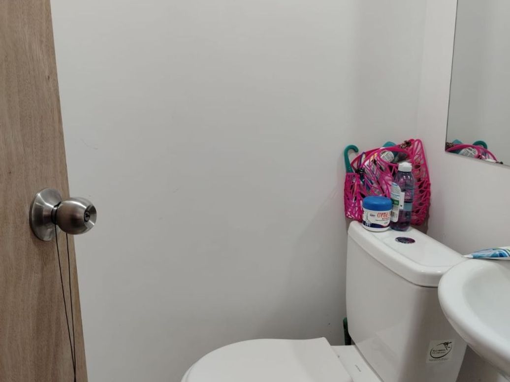 Apartaestudio en arriendo en San Antonio Norte, Bogotá, 31 m² · foto 12 de 13