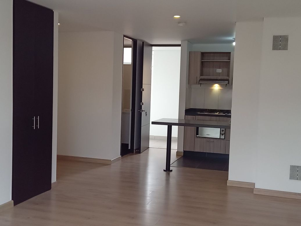 Apartamento de 1 alcoba en venta en Chapinero Central, Bogotá, 44 m² · foto 10 de 18