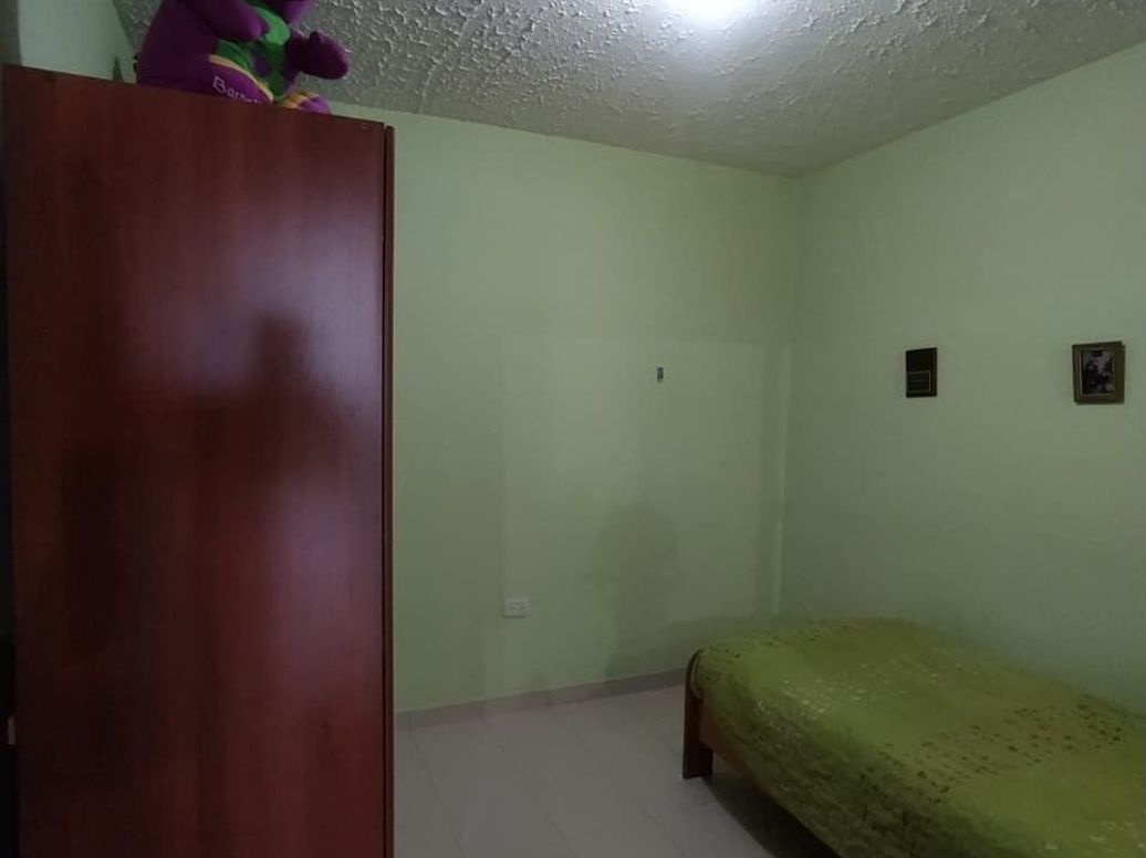 Casa de 4 alcobas en venta en El Playón, Bogotá, 168 m² · foto 4 de 10