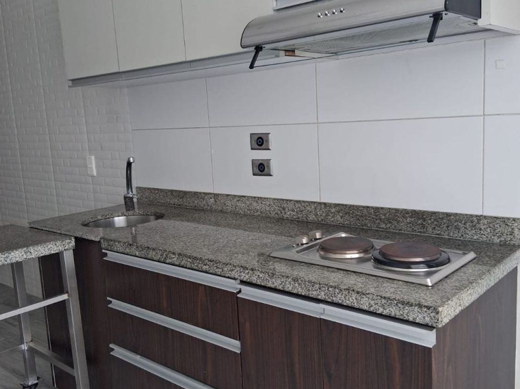 Apartaestudio en arriendo en Chapinero Sur Occidental, Bogotá, 25 m² · foto 8 de 15