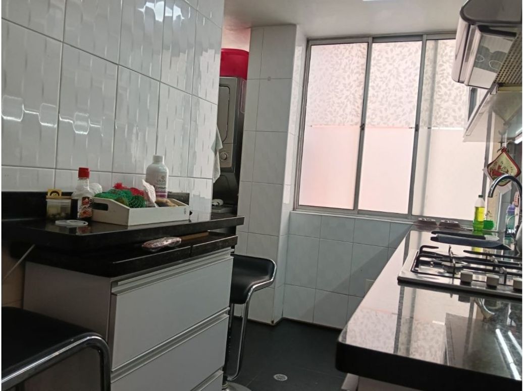 Apartamento de 3 alcobas en venta en Prado Veraniego Norte, Bogotá, 89 m² · foto 10 de 20