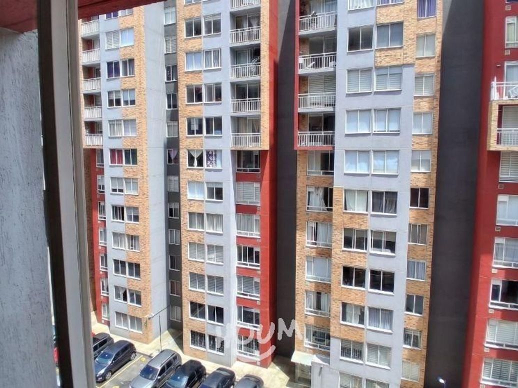 Apartamento de 3 alcobas en venta en El Salitre, Bogotá, 49 m² · foto 14 de 15