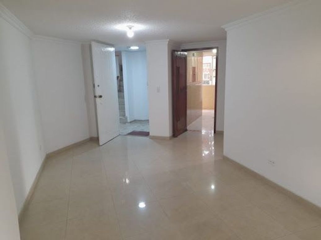 Apartamento de 3 alcobas en arriendo en Nicolas De Federman, Bogotá, 87 m² · foto 2 de 18
