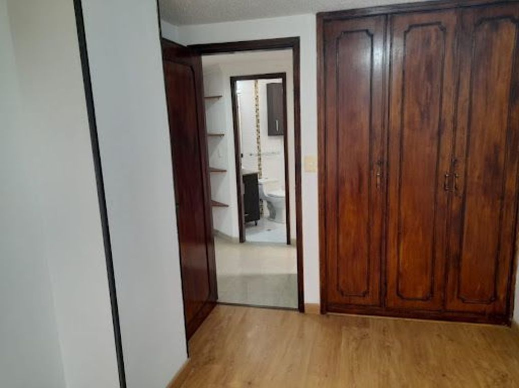 Apartamento de 3 alcobas en arriendo en Nicolas De Federman, Bogotá, 87 m² · foto 13 de 18