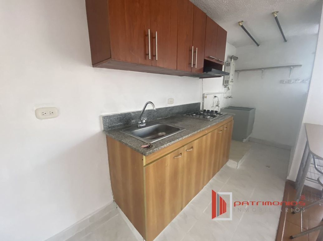 Apartamento de 3 alcobas en arriendo en Cantalejo, Bogotá, 66 m² · foto 4 de 18