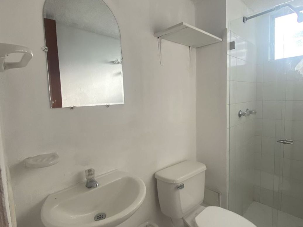 Apartamento de 3 alcobas en arriendo en Cantalejo, Bogotá, 66 m² · foto 13 de 18