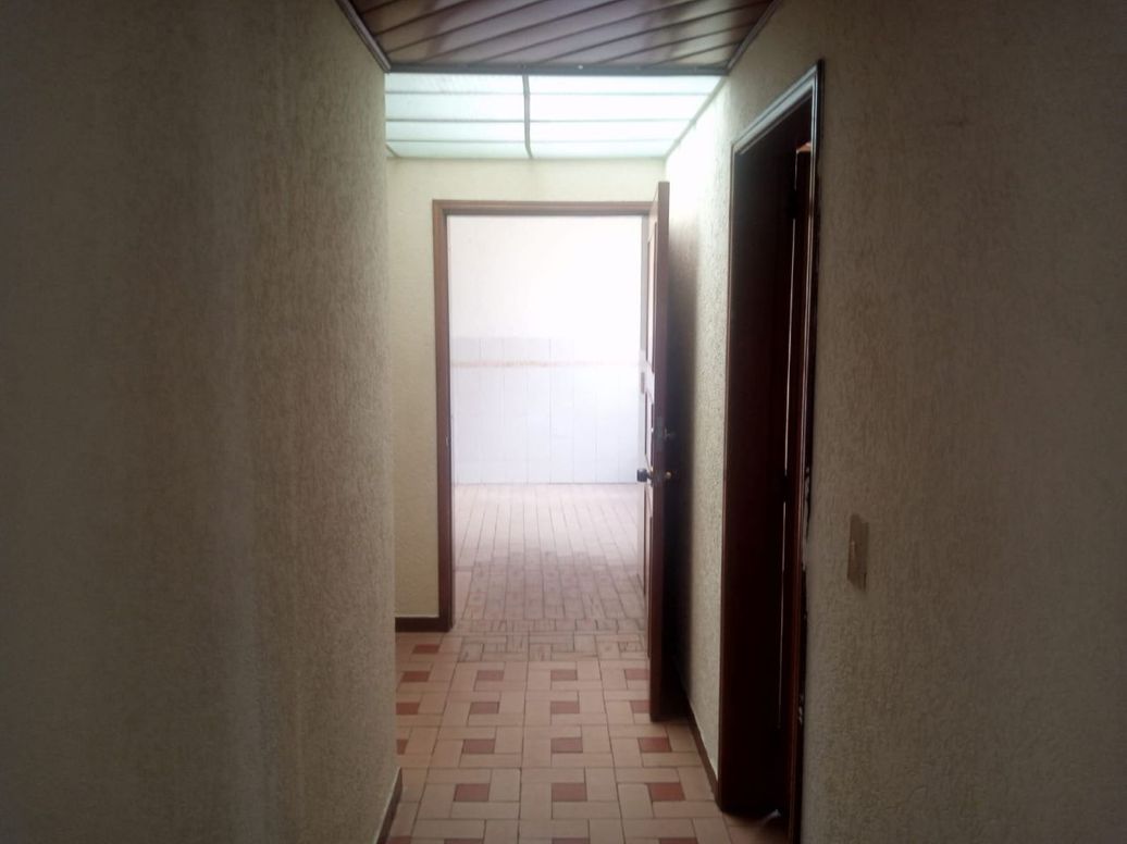 Apartamento de 3 alcobas en arriendo en El Encanto, Bogotá, 60 m² · foto 12 de 14