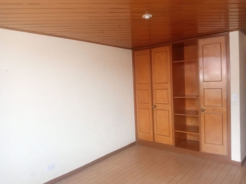 Apartamento de 3 alcobas en arriendo en El Encanto, Bogotá, 60 m² · foto 8 de 14
