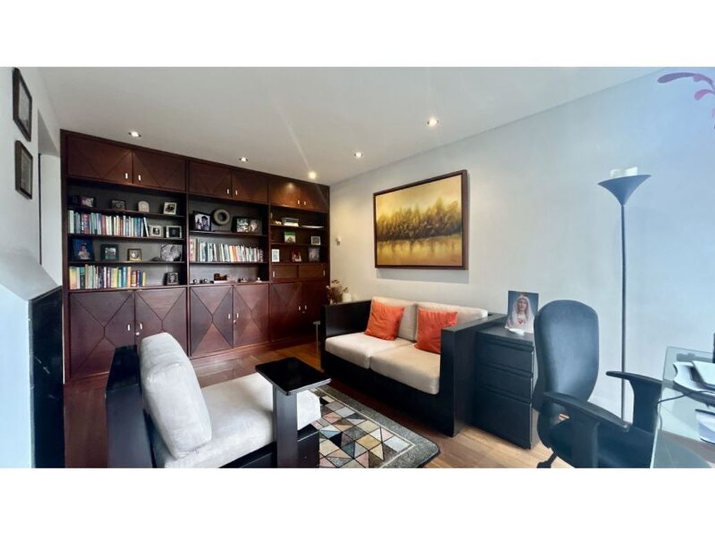 Apartamento de 3 alcobas en arriendo en Bellavista, Bogotá, 245 m² · foto 4 de 20