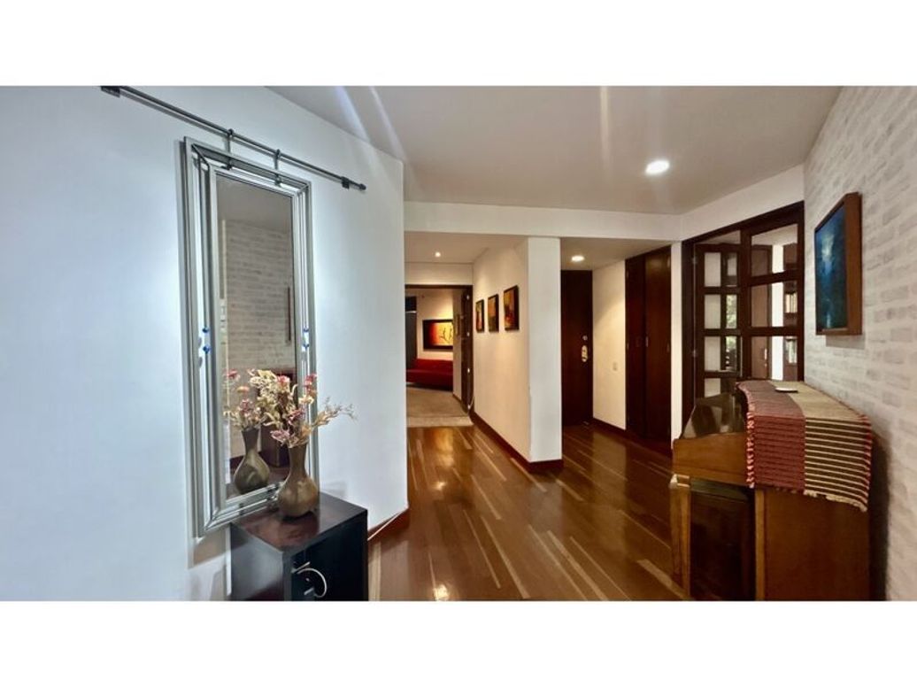 Apartamento de 3 alcobas en arriendo en Bellavista, Bogotá, 245 m² · foto 8 de 20