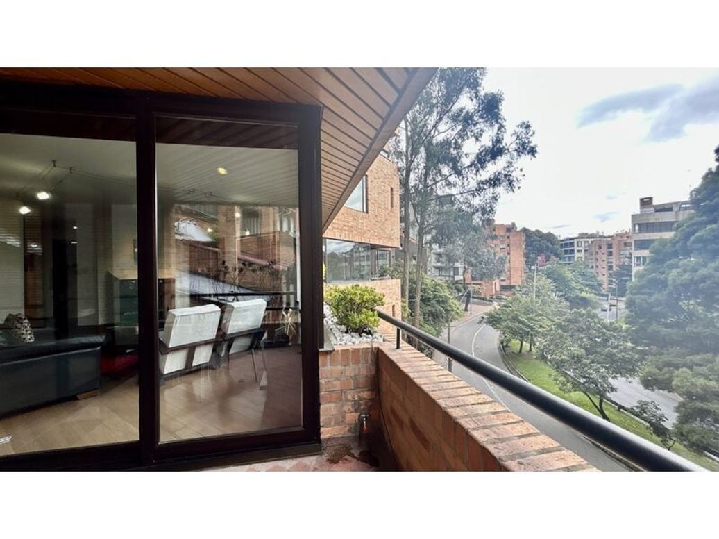 Apartamento de 3 alcobas en arriendo en Bellavista, Bogotá, 245 m² · foto 7 de 20