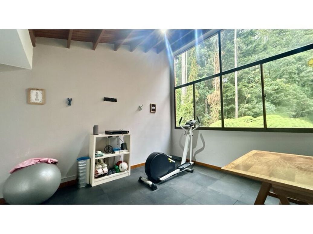 Apartamento de 3 alcobas en arriendo en Bellavista, Bogotá, 245 m² · foto 11 de 20