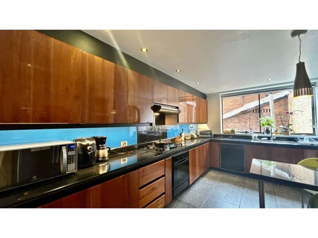 Apartamento de 3 alcobas en arriendo en Bellavista, Bogotá, 245 m² · foto 14 de 20