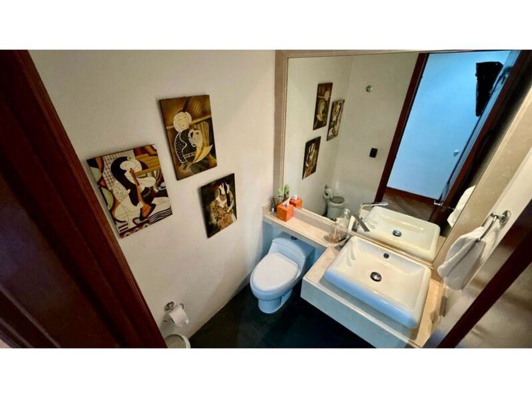 Apartamento de 3 alcobas en venta en Santa Bibiana, Bogotá, 186 m² · foto 6 de 20