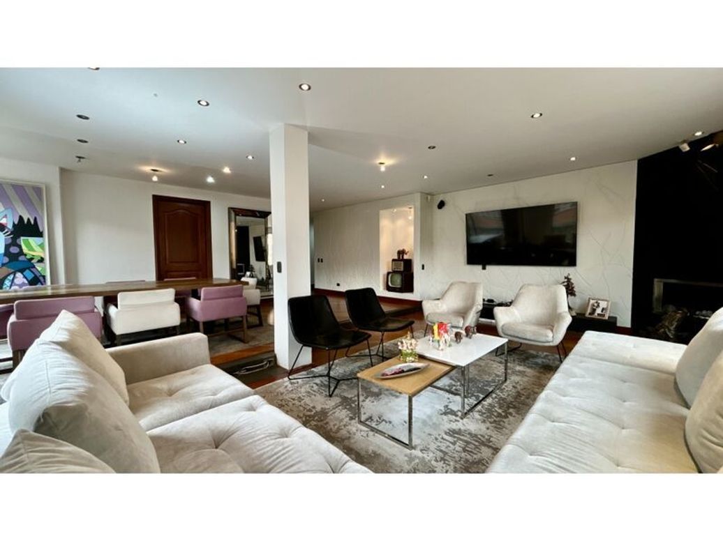 Apartamento de 3 alcobas en venta en Santa Bibiana, Bogotá, 186 m² · foto 4 de 20