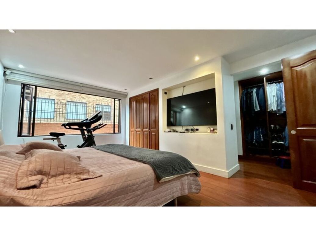 Apartamento de 3 alcobas en venta en Santa Bibiana, Bogotá, 186 m² · foto 15 de 20