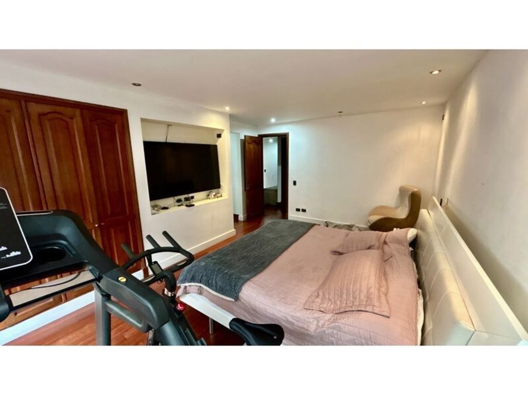 Apartamento de 3 alcobas en venta en Santa Bibiana, Bogotá, 186 m² · foto 16 de 20