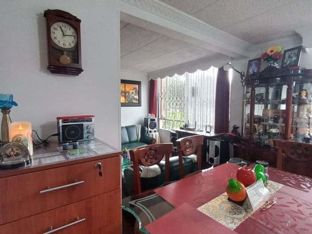 Apartamento de 2 alcobas en venta en El Triángulo, Bogotá, 42 m² · foto 4 de 20