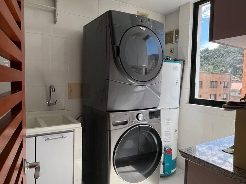 Apartamento de 4 alcobas en arriendo en Chicó Norte, Bogotá, 269 m² · foto 7 de 20