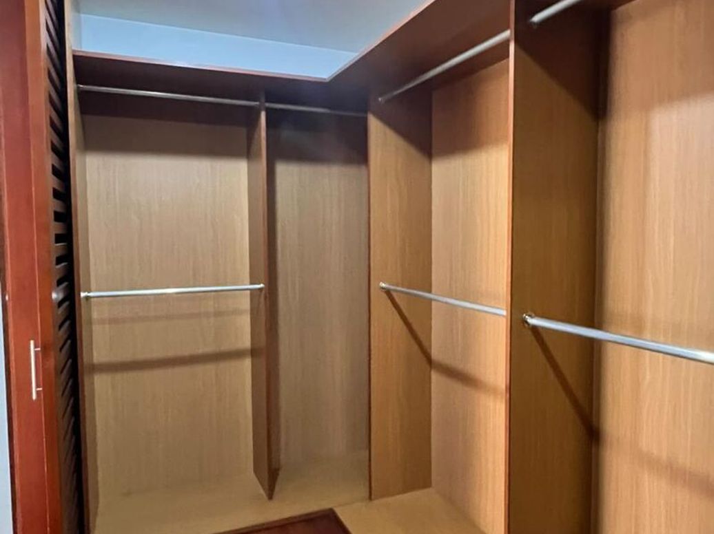 Apartamento de 4 alcobas en arriendo en Chicó Norte, Bogotá, 269 m² · foto 14 de 20