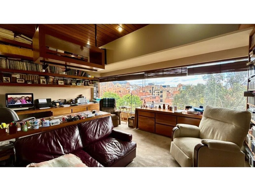 Apartamento de 4 alcobas en venta en El Retiro, Bogotá, 416 m² · foto 12 de 20