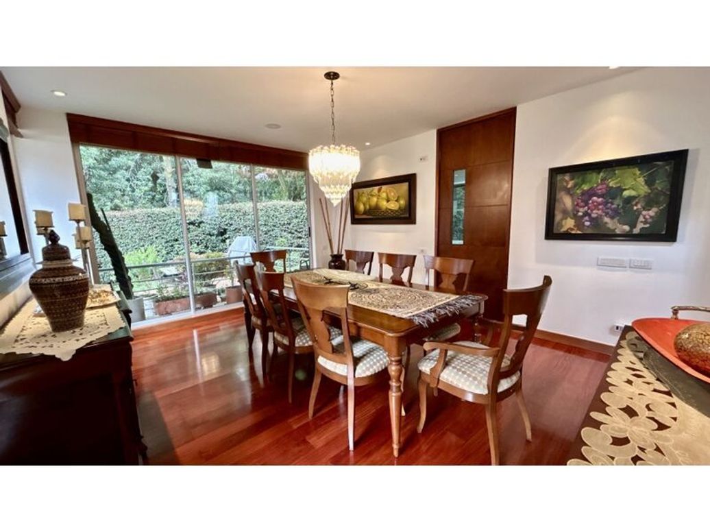 Casa de 4 alcobas en venta en Niza Suba, Bogotá, 390 m² · foto 11 de 20