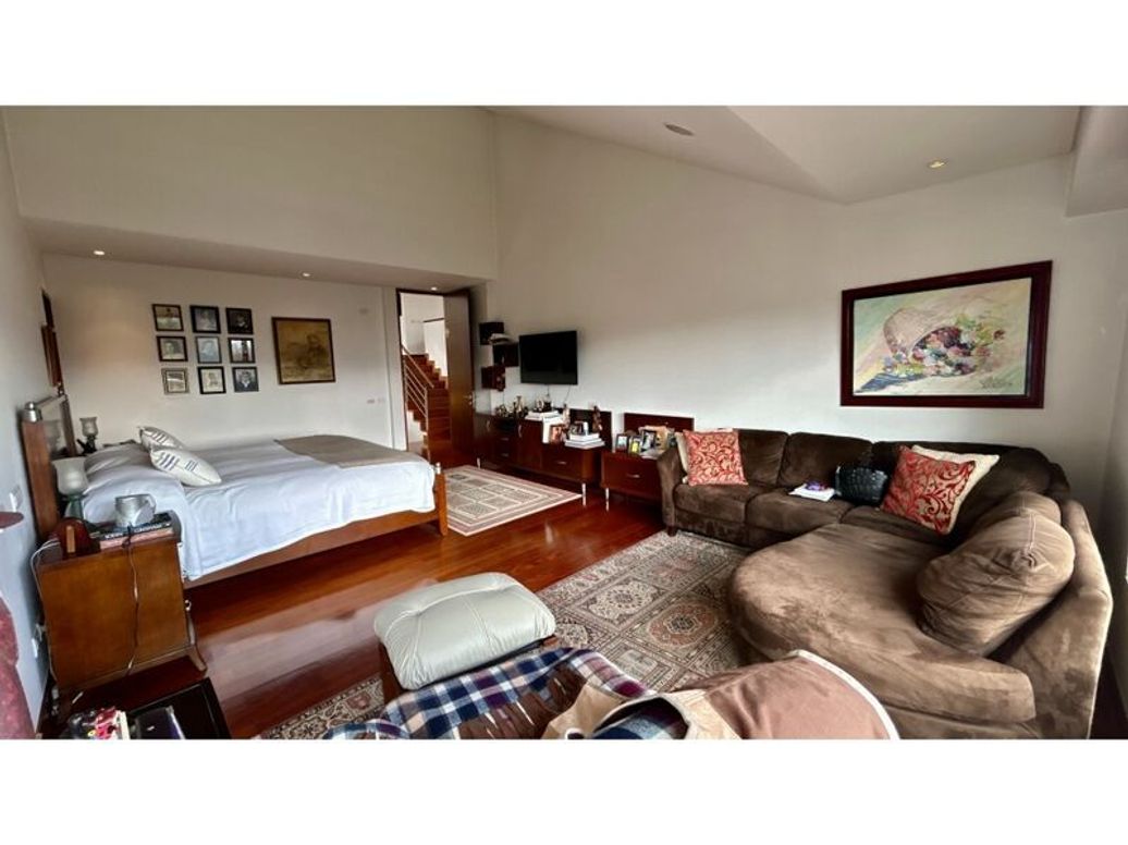 Casa de 4 alcobas en venta en Niza Suba, Bogotá, 390 m² · foto 18 de 20