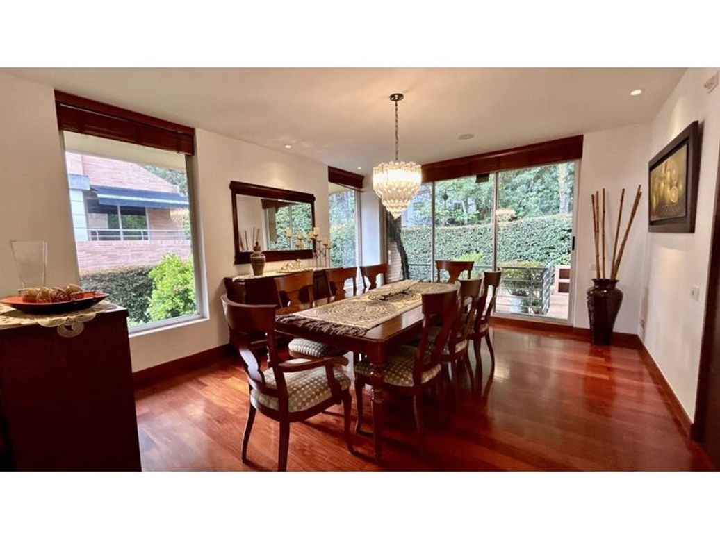 Casa de 4 alcobas en venta en Niza Suba, Bogotá, 390 m² · foto 10 de 20