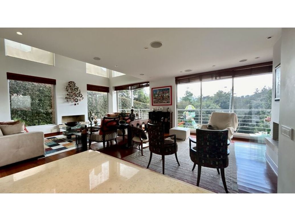 Casa de 4 alcobas en venta en Niza Suba, Bogotá, 390 m² · foto 4 de 20