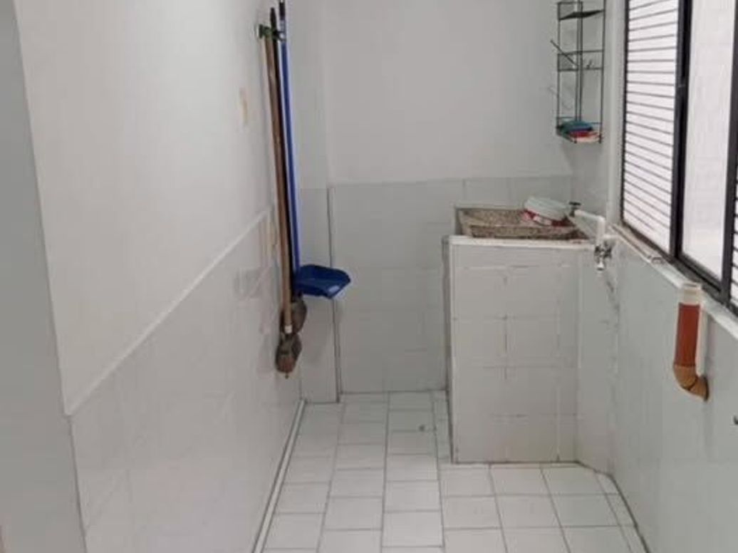 Apartamento de 3 alcobas en venta en El Recuerdo, Bogotá, 76 m² · foto 8 de 9