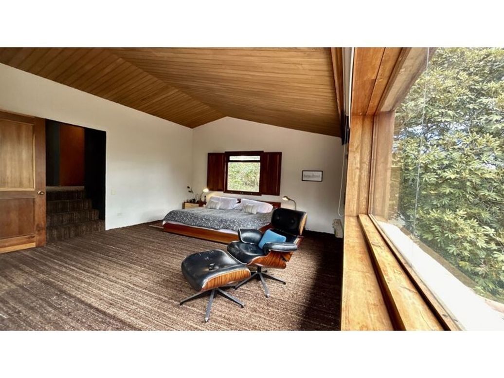 Casa de 4 alcobas en venta en Suba Naranjos, Bogotá, 423 m² · foto 17 de 20