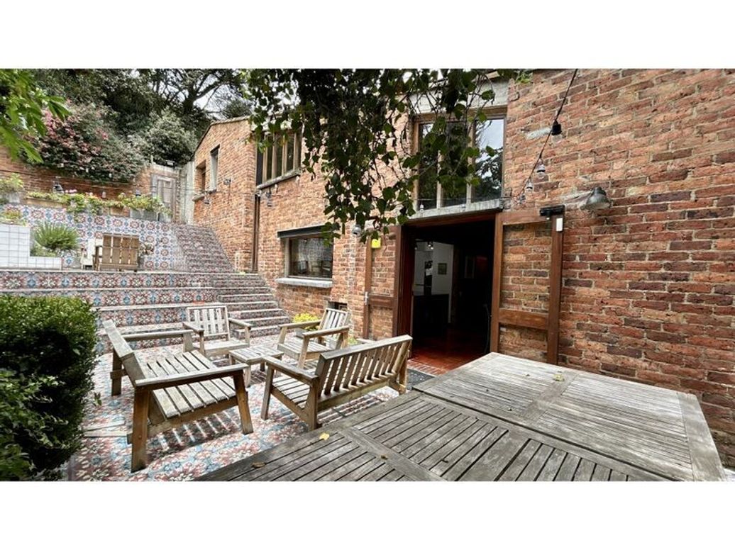 Casa de 4 alcobas en venta en Suba Naranjos, Bogotá, 423 m² · foto 8 de 20
