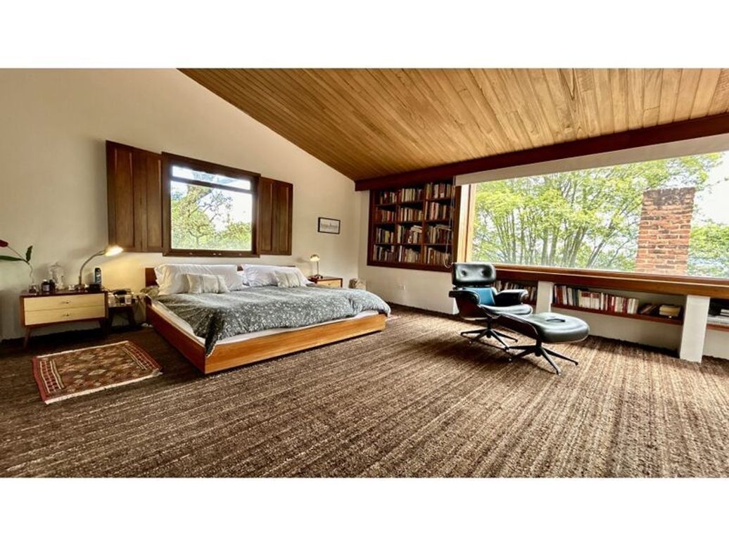 Casa de 4 alcobas en venta en Suba Naranjos, Bogotá, 423 m² · foto 16 de 20