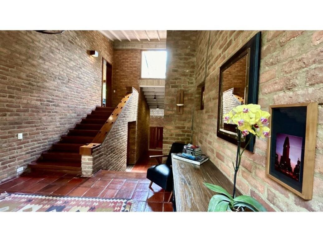 Casa de 4 alcobas en venta en Suba Naranjos, Bogotá, 423 m² · foto 14 de 20