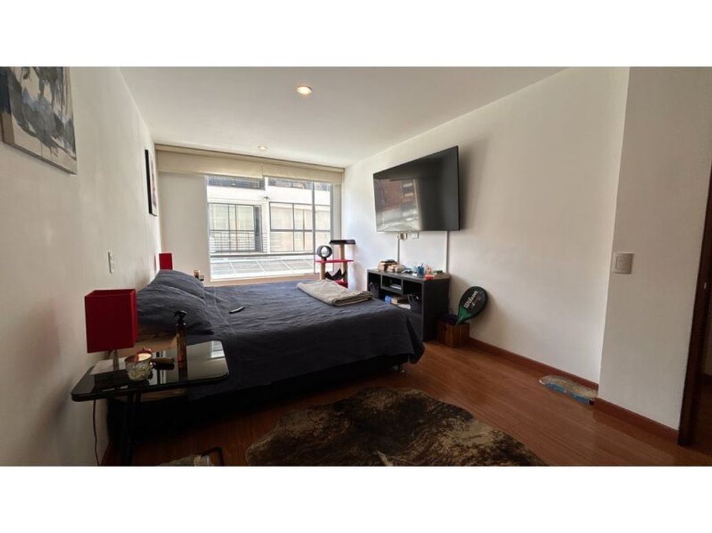 Apartamento de 2 alcobas en venta en Santa Barbara Occidental, Bogotá, 105 m² · foto 10 de 15
