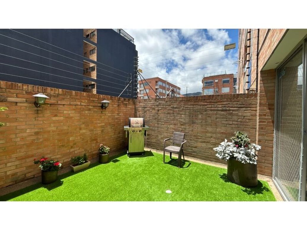 Apartamento de 2 alcobas en venta en Santa Barbara Occidental, Bogotá, 105 m² · foto 7 de 15