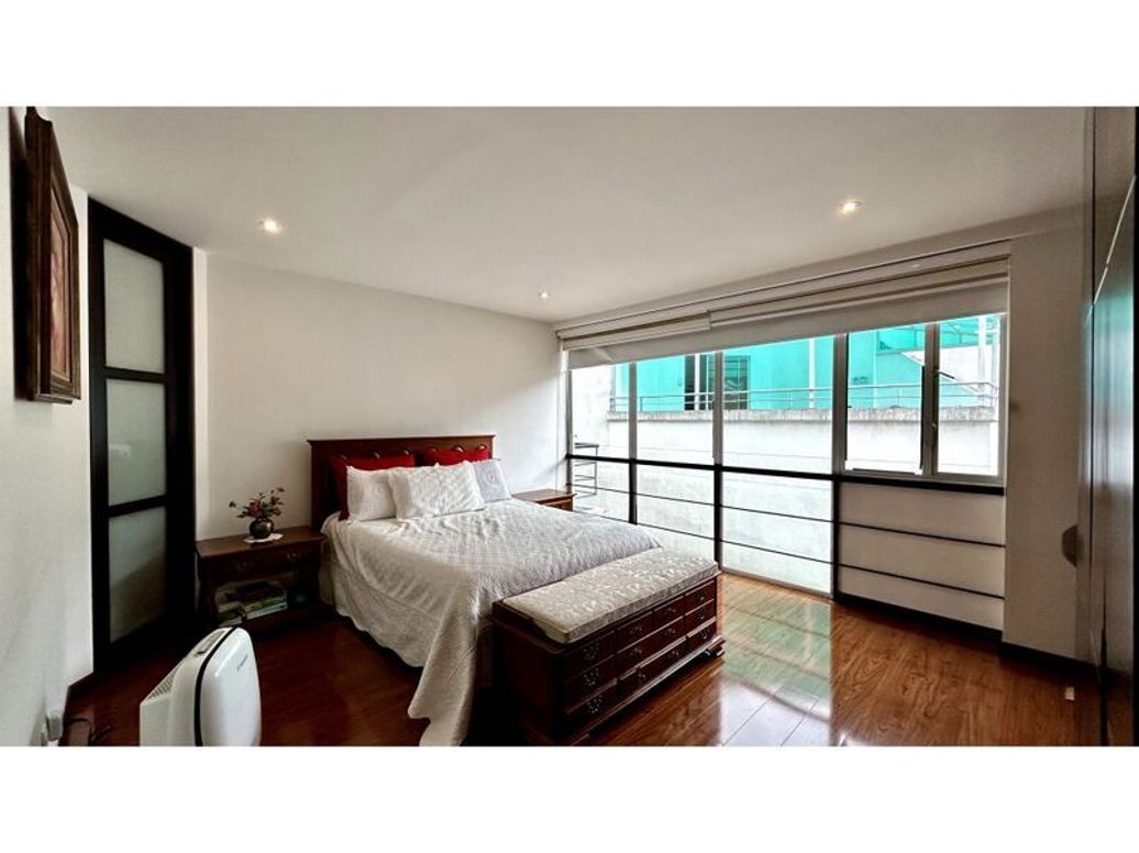 Apartamento de 3 alcobas en venta en Rincon Del Chicó, Bogotá, 185 m² · foto 19 de 20