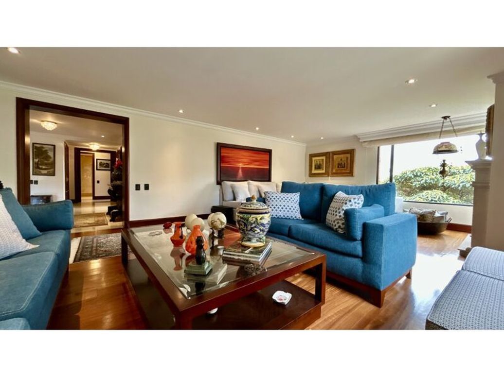 Apartamento de 5 alcobas en venta en Molinos Norte, Bogotá, 516 m² · foto 3 de 20