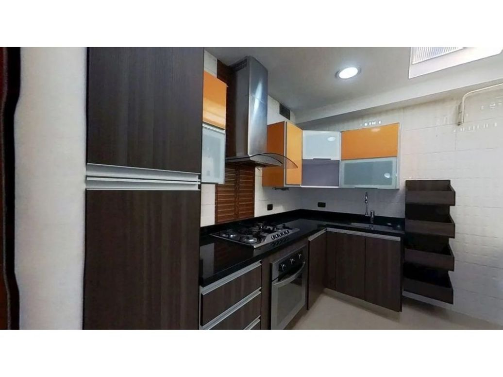 Casa de 4 alcobas en venta en Suba, Bogotá, 93 m² · foto 4 de 10