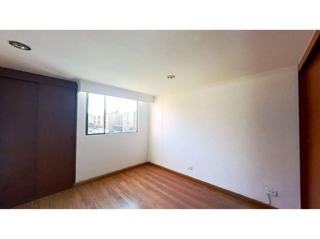Casa de 4 alcobas en venta en Suba, Bogotá, 93 m² · foto 9 de 10
