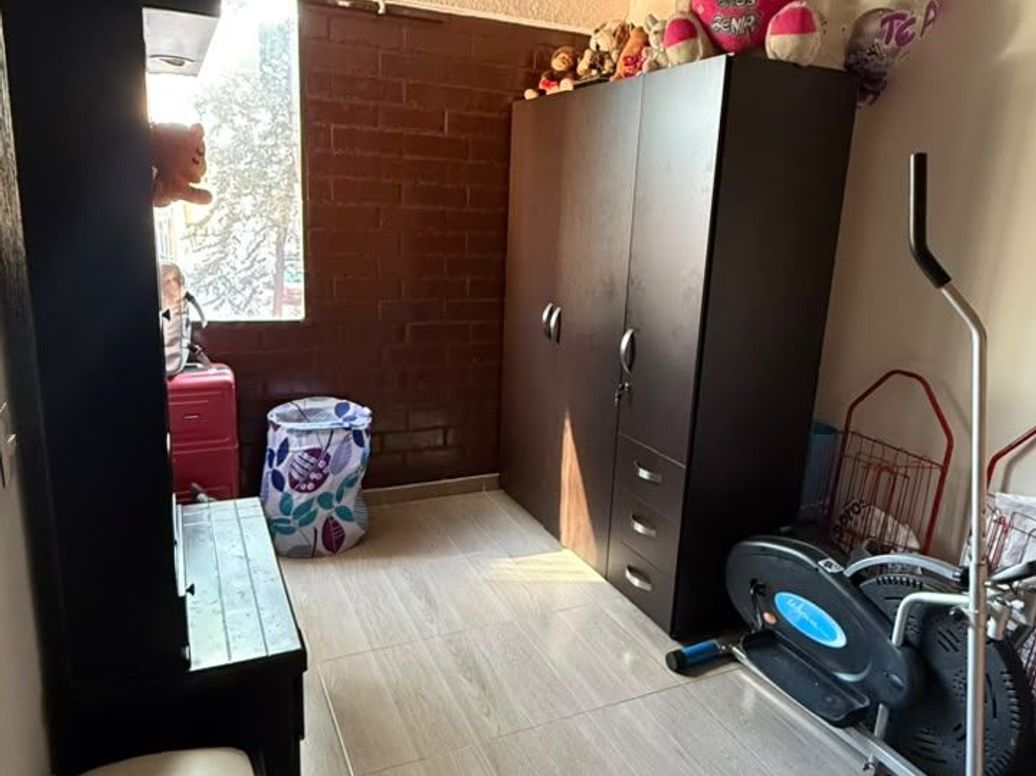 Apartamento de 3 alcobas en venta en Paris, Bogotá, 64 m² · foto 4 de 13