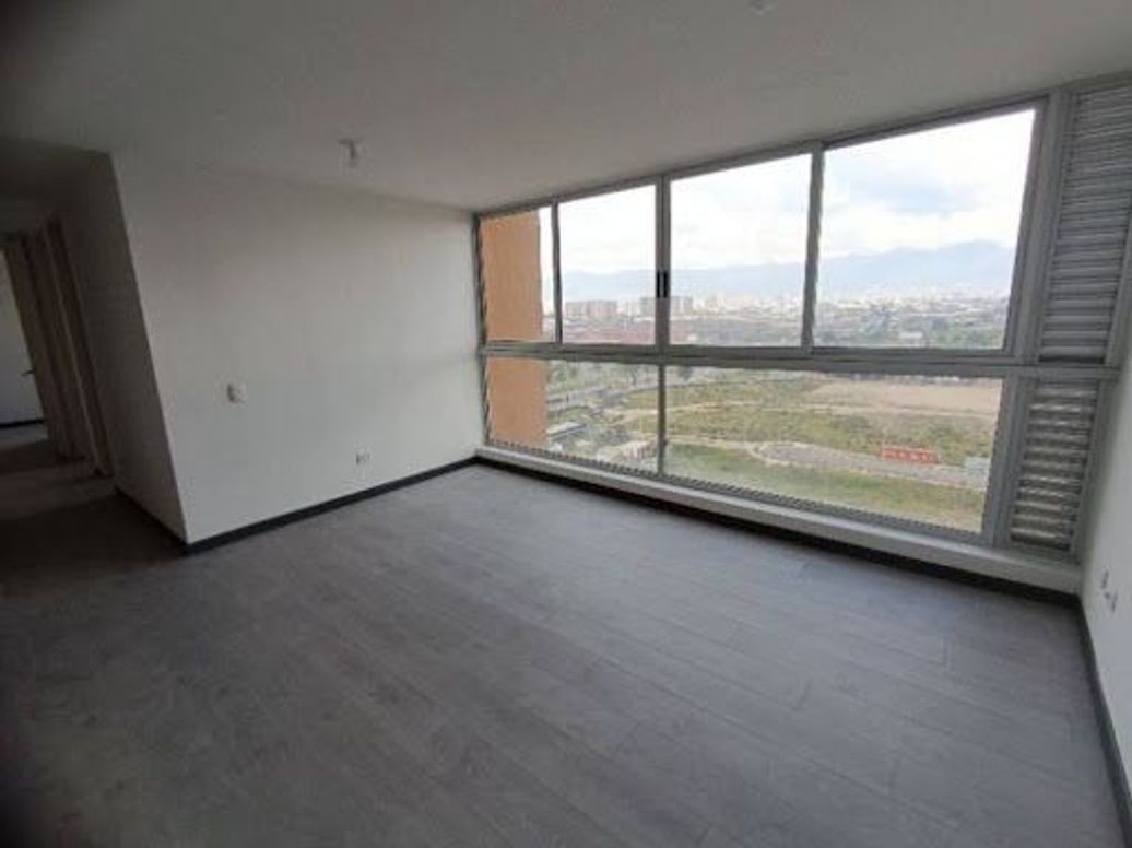 Apartamento de 2 alcobas en arriendo en Hayuelos, Bogotá, 49 m² · foto 3 de 11