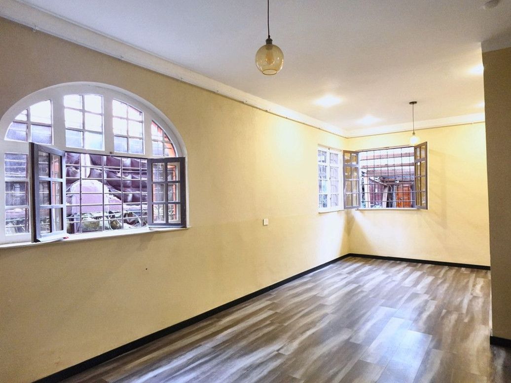 Casa de 3 alcobas en arriendo en Bellavista, Bogotá, 270 m² · foto 8 de 20