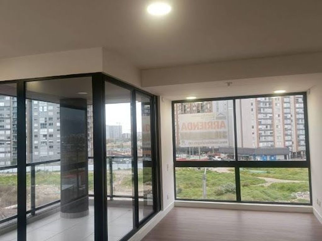 Apartamento de 3 alcobas en arriendo en Hayuelos, Bogotá, 115 m² · foto 2 de 20